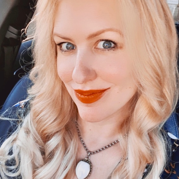 Meet your Posher, Sheryl - Picture 3 of 8